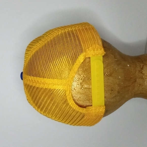 Glass Barn  Bean There Done That, lot of 3 Caps, mash back, adjustable tab, NWOT - Picture 5 of 7